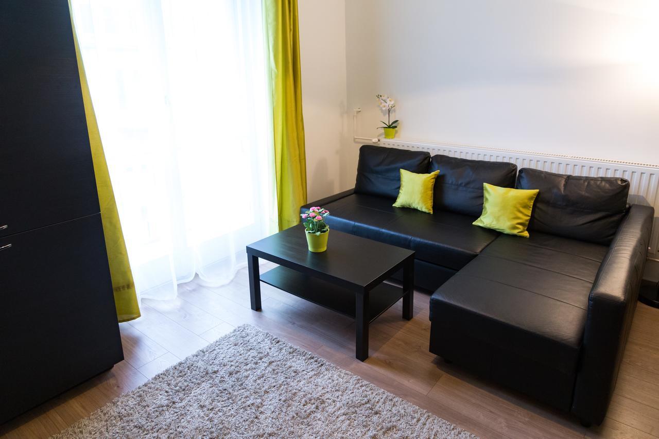 Balaton Delux Apartment Budapest Exterior photo